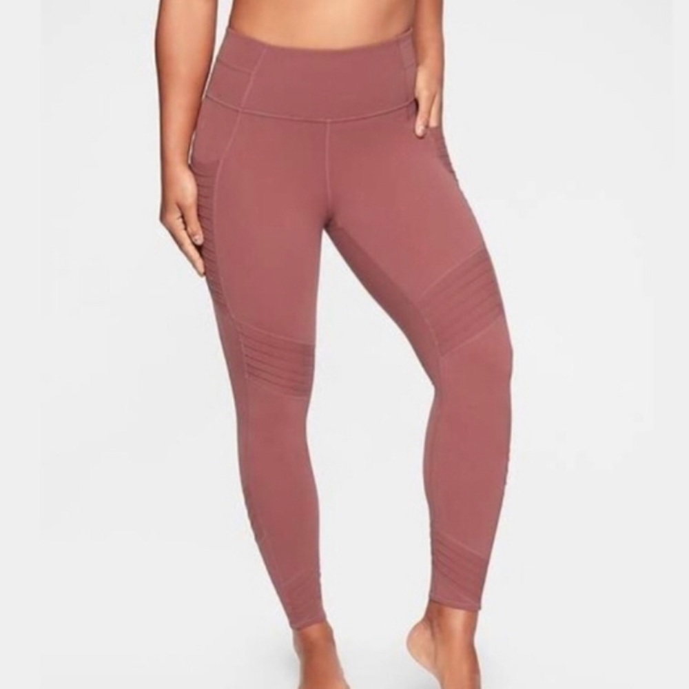 Athleta Stash Pocket Motor Tight in Havana Brown